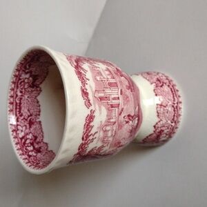 Mason Red and Cream Ceramic Art Egg Cup